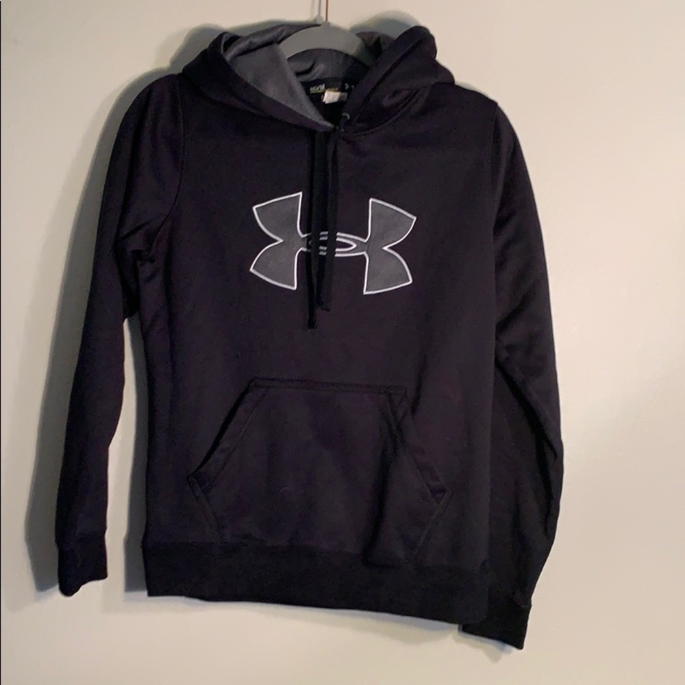 Black Under Armour hoodie